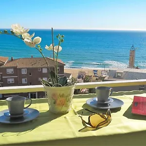 Bianca Seaview & Apartment Montgat